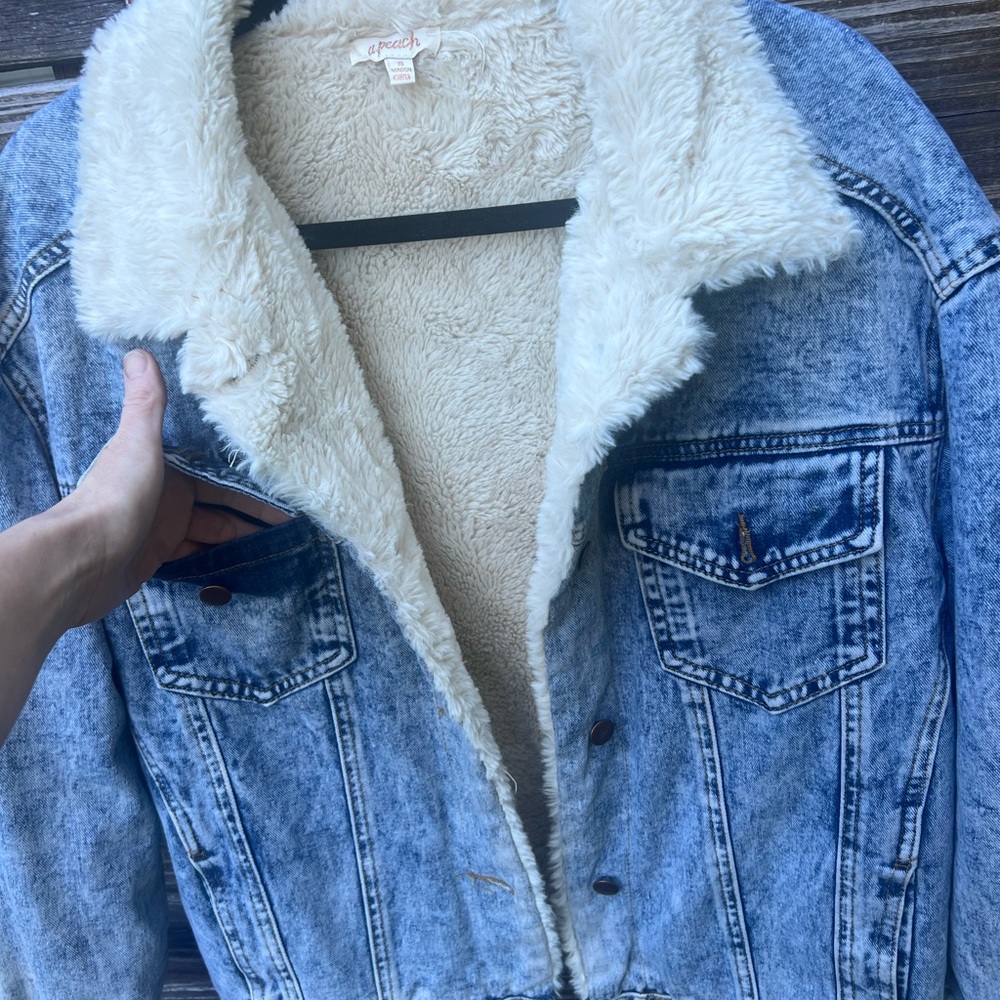 A.Peach Oversized Retro Denim Jacket Extremely Soft Faux Fur Lining - Picture 5 of 12